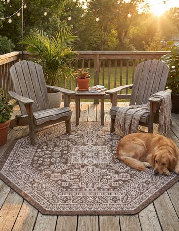 Brown Easy-Clean Aztec Indoor / Outdoor Octagon Rug