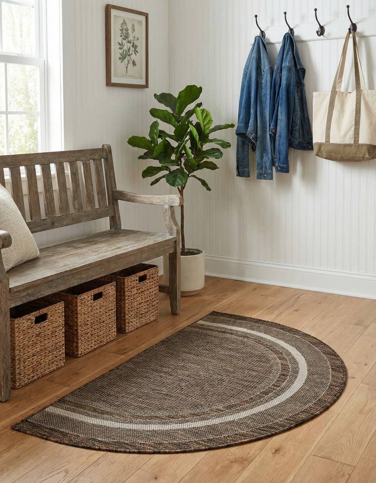 Detail image of 2' 7 x 4'  Washable Border Indoor / Outdoor Hearth Rug