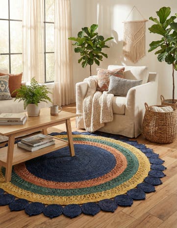 6' 1 x 6' 1 Handmade Braided Jute Round Rug