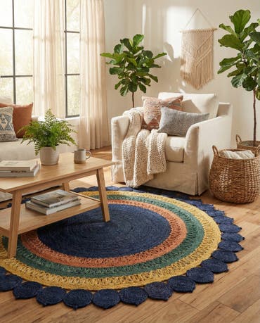  6' 1 x 6' 1  Hand Braided Jute Round Rug