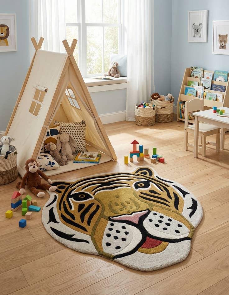 Detail image of 3' 1 x 3' 1 Playtime Kids Wool Freeform Rug