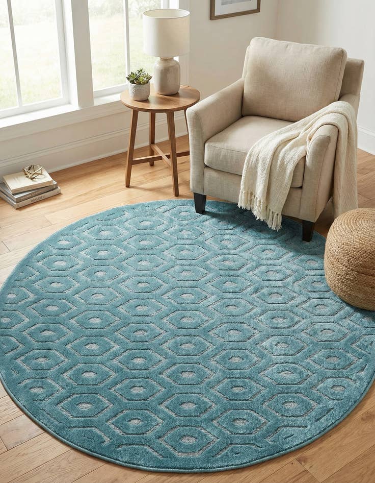 Detail image of 5' 3 x 5' 3  Washable Trellis Textured Indoor / Outdoor Round Rug