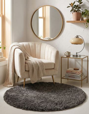 3' 3 x 3' 3 Marilyn Monroe™ Shag Round Rug