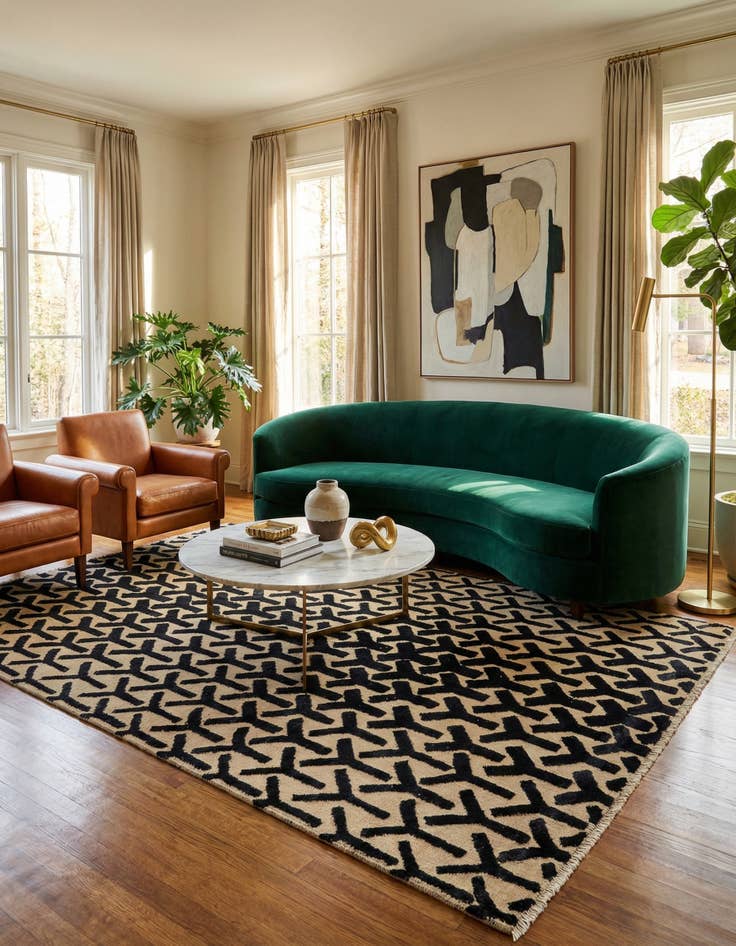 Detail image of 6' 8 x 9' 10  Hand Knotted Darya Wool Rug