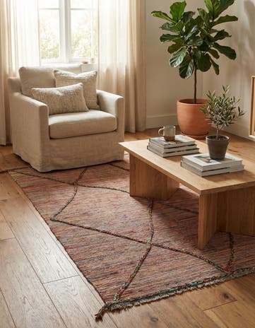4' 10 x 6' 6 Hand Knotted Moroccan Wool Rug
