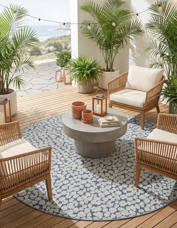 7' 10 x 7' 10 Easy-Clean Safari Indoor / Outdoor Round Rug