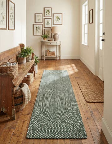 2' x 8' Handmade Tweed Braided Jute Runner Rug