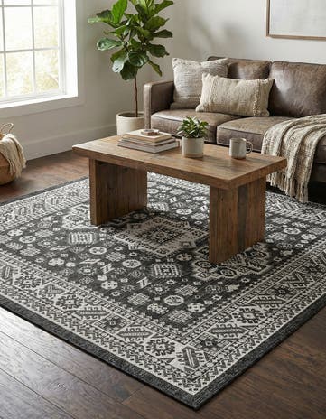 6' x 6' Easy-Clean Aztec Indoor / Outdoor Square Rug