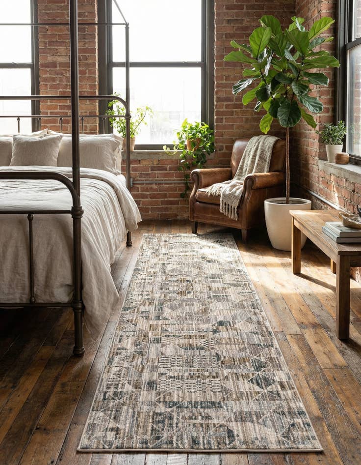 Detail image of  2' 7 x 12' Silta Runner Rug