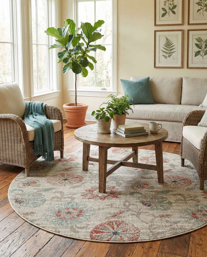 7' 10 x 7' 10 Easy-Clean Botanical Indoor / Outdoor Round Rug
