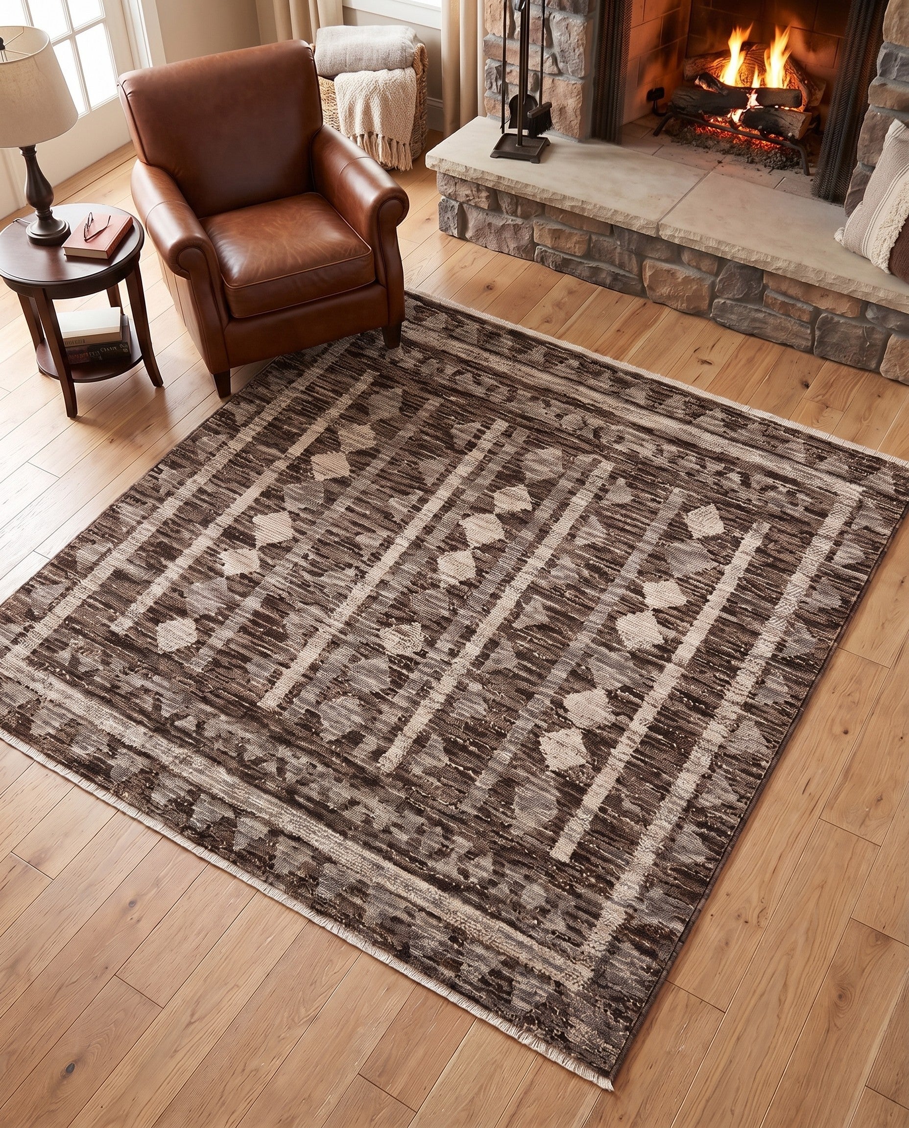 5' x 5' Grand Tradition Square Rug