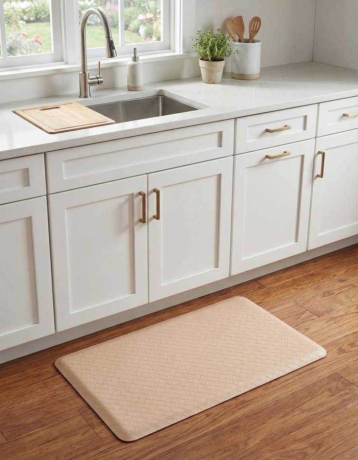 Detail image of  2' x 3' Solid Anti-Fatigue Comfort Mat