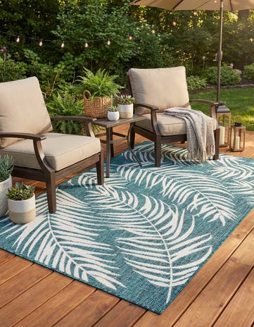 4' x 6' Easy-Clean Botanical Indoor / Outdoor Rug