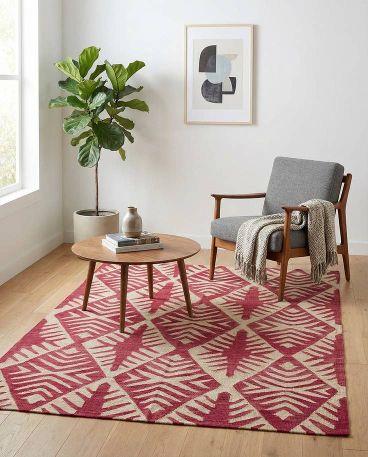 Detail image of 4' 5 x 6' 5 Hand Woven Kilim Modern Wool Rug