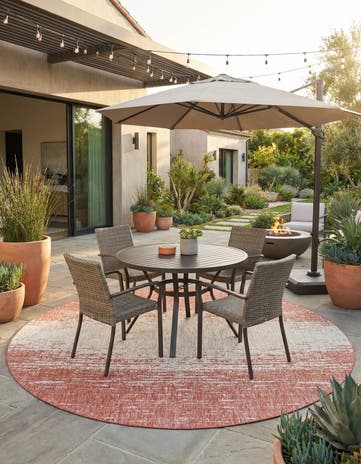 10' 8 x 10' 8 Easy-Clean Modern Indoor / Outdoor Round Rug