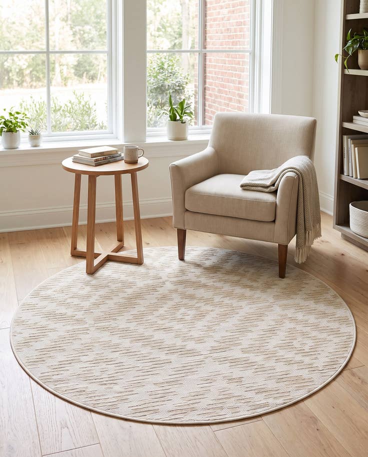 Detail image of 5' x 5' Easy-Clean Sabrina Soto Indoor / Outdoor Round Rug