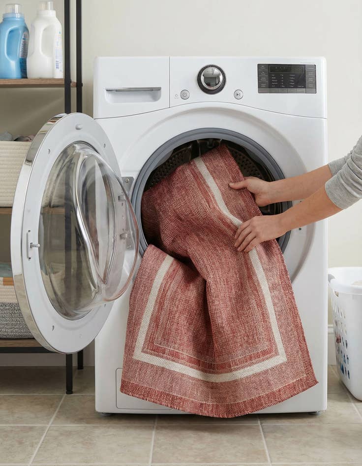 Detail image of 7' 10 x 10'  Washable Border Indoor / Outdoor Rug