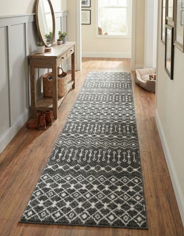 2' 7 x 12' Moroccan Trellis Runner Rug