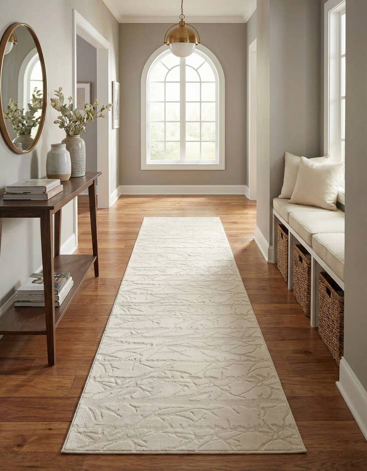 Detail image of 2' 7 x 12' Finsbury Runner Rug