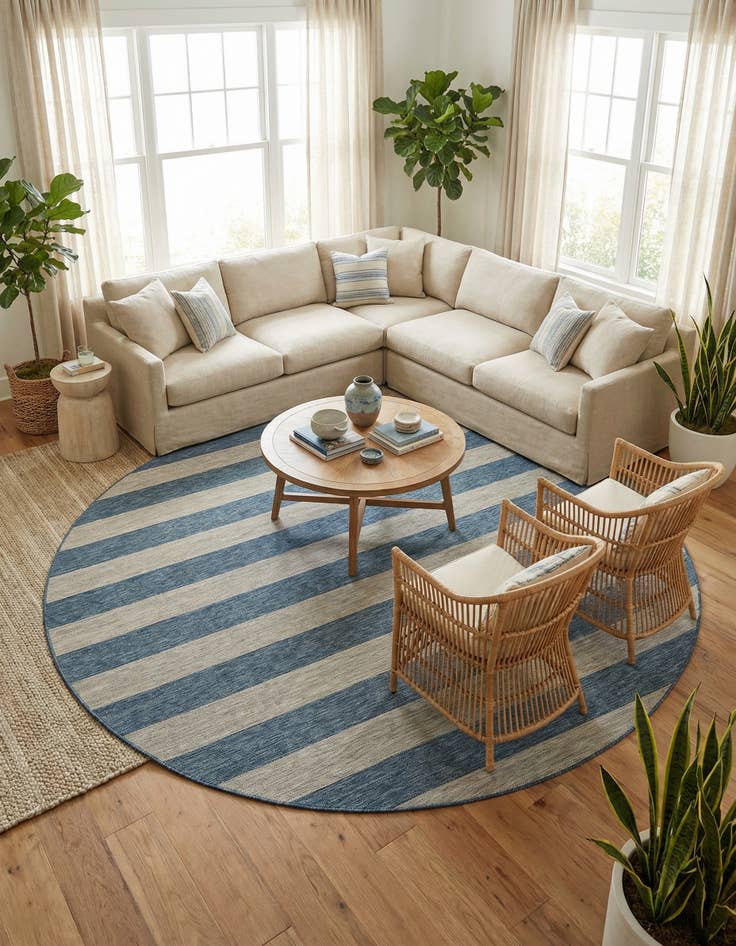 Detail image of 13' x 13'  Washable Striped Indoor / Outdoor Round Rug