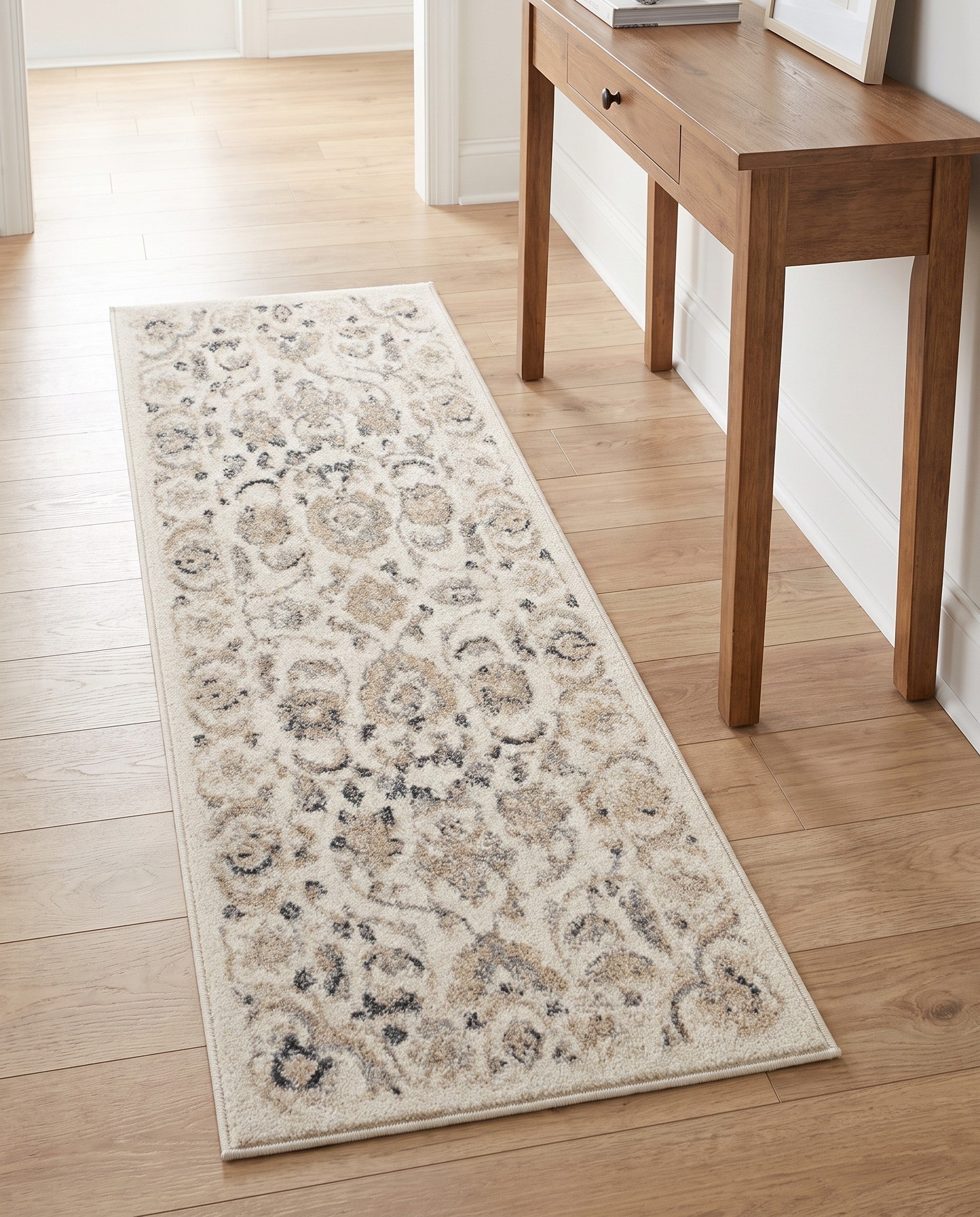 2' x 5' Aurelia Runner Rug