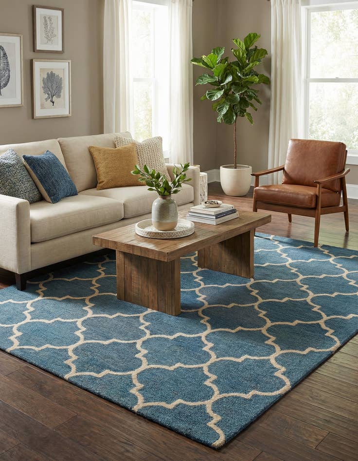 Detail image of 5' 1 x 8' Luna Wool Rug