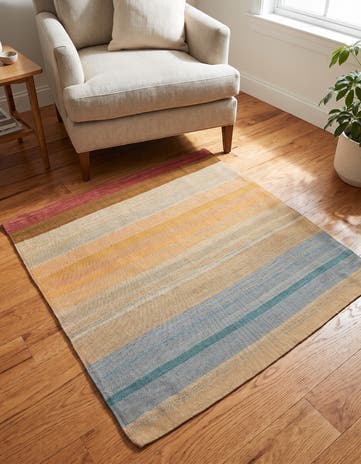 3' 3 x 3' 3 Hand Woven Pillow Wool Square Rug