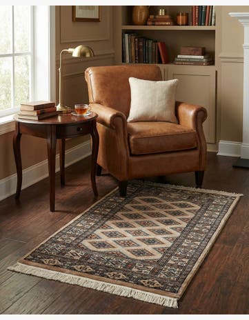 2' 6 x 4' 1 Hand Knotted Bokhara Rug