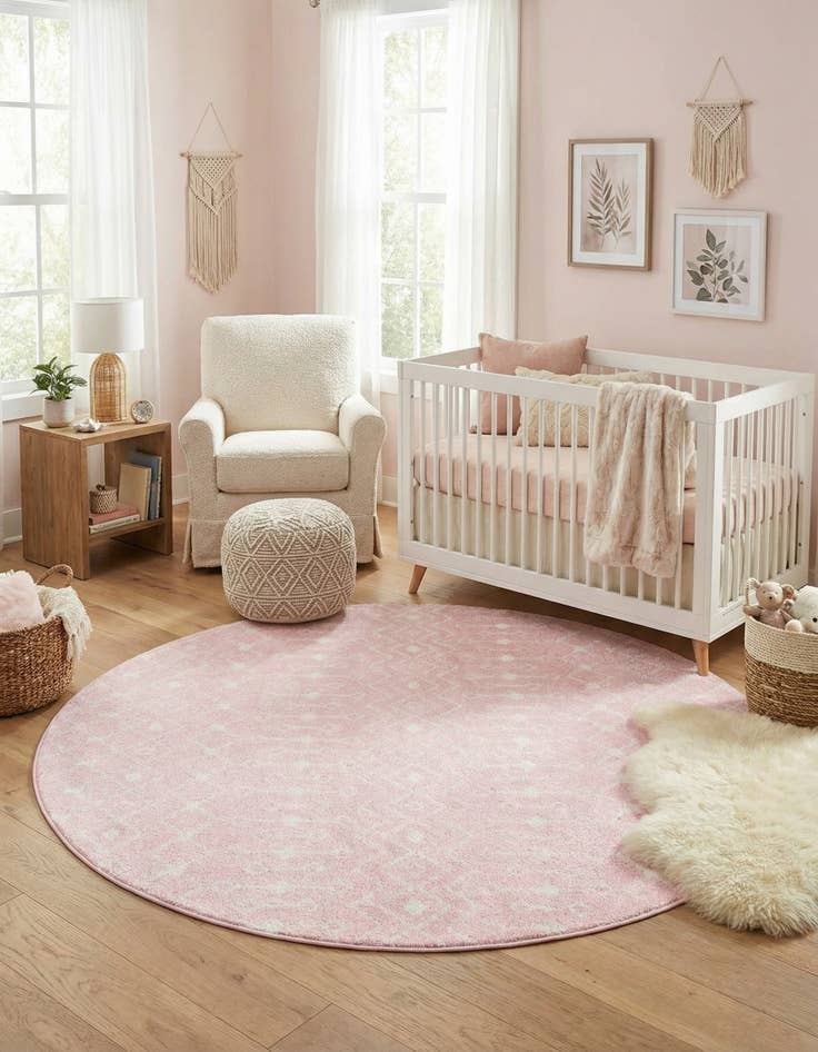 Detail image of 7' 10 x 7' 10 Moroccan Trellis Round Rug