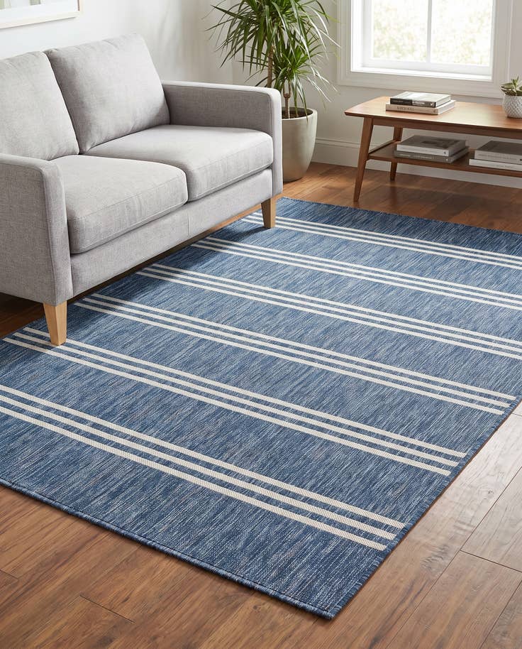 Detail image of 5' 3 x 8' Easy-Clean Jill Zarin Anguilla Indoor / Outdoor Rug