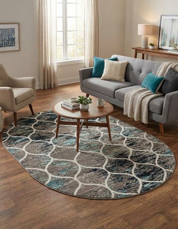 7' x 10' Lattice Frieze Oval Rug