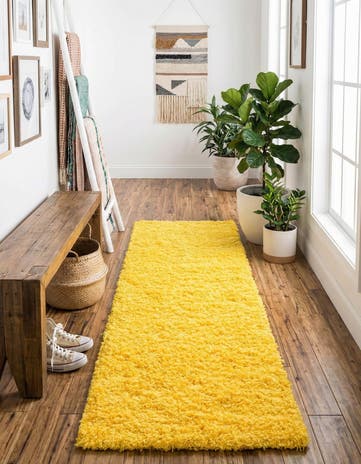 2' 7 x 10' Solid Shag Runner Rug