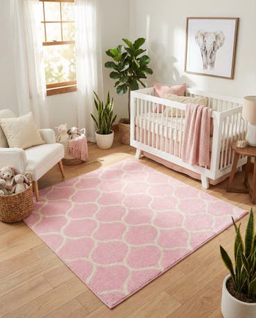  4' x 4' Lattice Frieze Square Rug