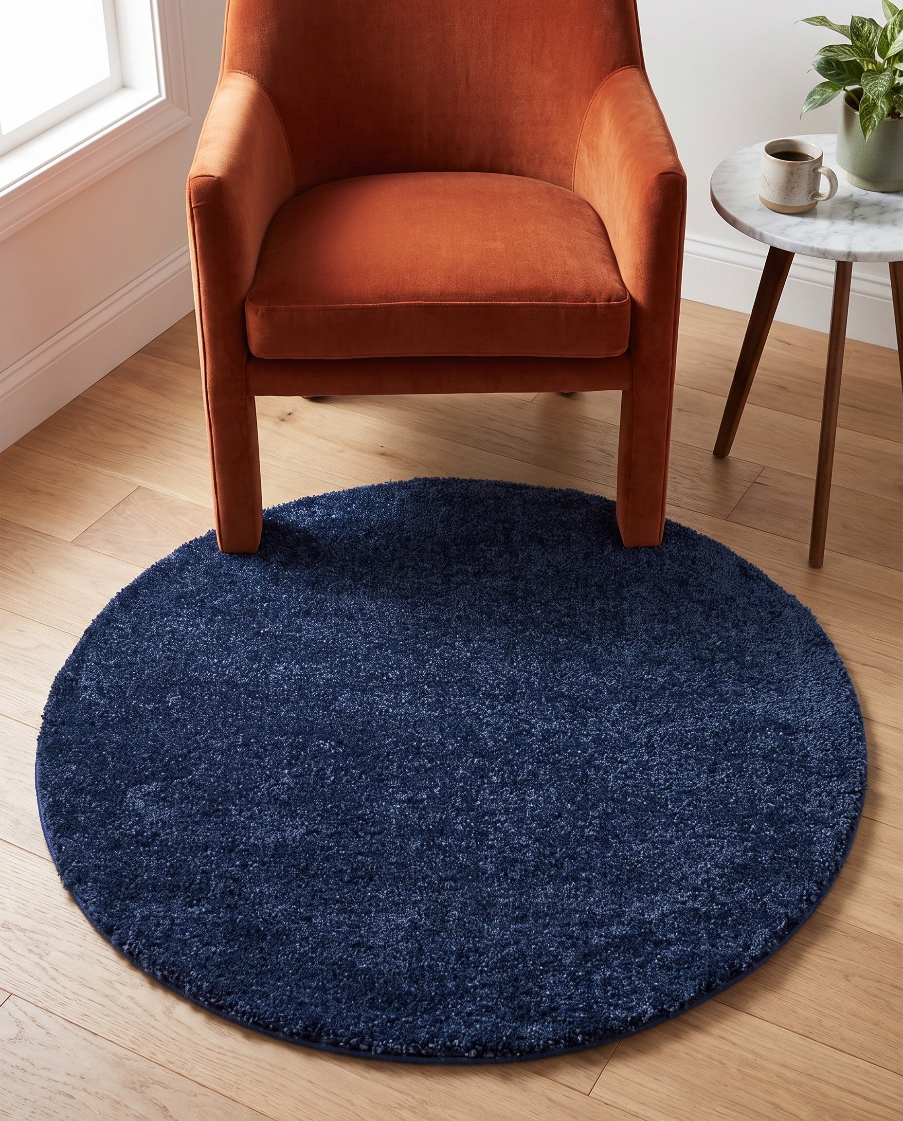 3' 3 x 3' 3 Solid Frieze Round Rug