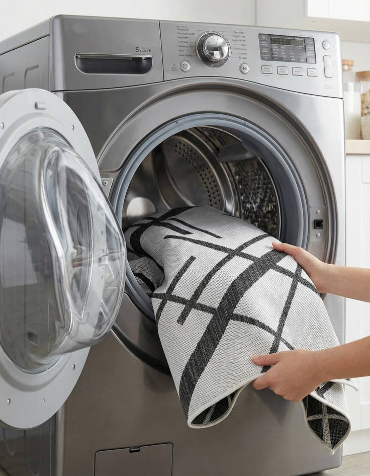 Detail image of  2' 7 x 12'  Washable Modern Indoor / Outdoor Runner Rug