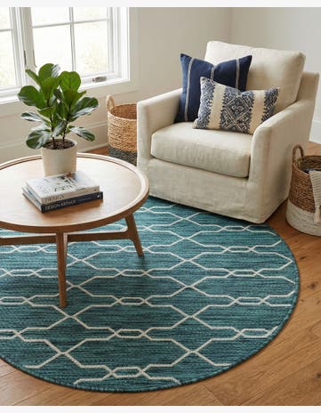 Teal Easy-Clean Trellis Indoor / Outdoor Round Rug