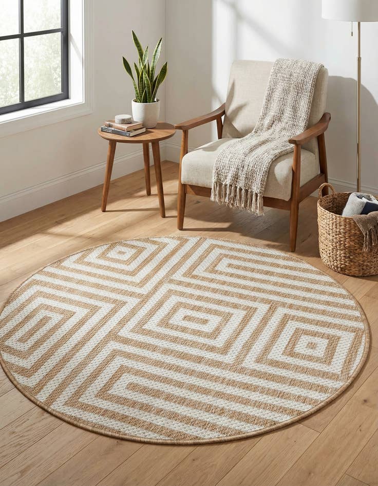 Detail image of 3' x 3'  Washable Modern Indoor / Outdoor Round Rug