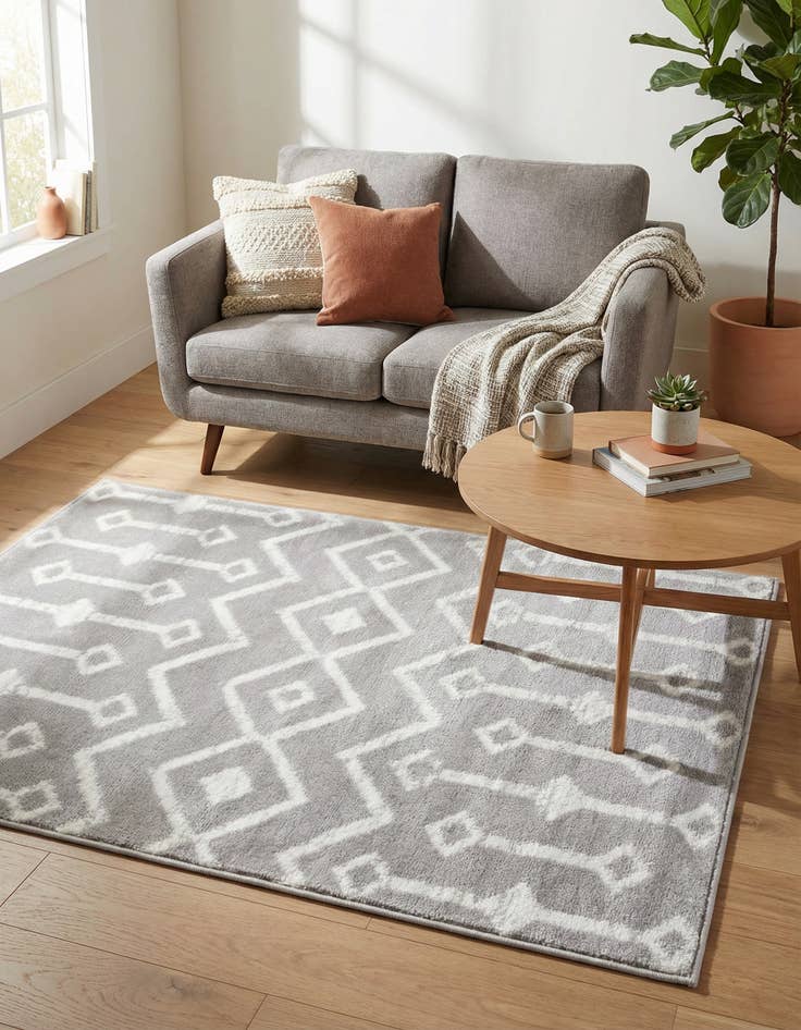 Detail image of  2' x 3' Kasbah Trellis Rug