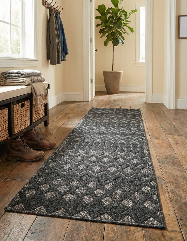 Detail image of 2' x 6' Easy-Clean Trellis Textured Indoor / Outdoor Runner Rug