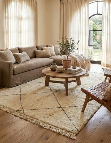 6' 9 x 9' 10 Hand Knotted Moroccan Wool Rug