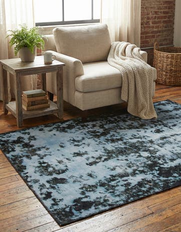 3' 7 x 5' 8 Hand Knotted Ultra Vintage Persian Wool Rug