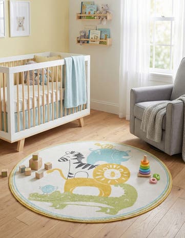 5' 3 x 5' 3 Animals Whimsy Kids Round Rug