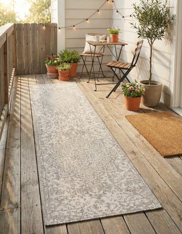 2' x 8' Easy-Clean Jill Zarin Dubai Indoor / Outdoor Runner Rug