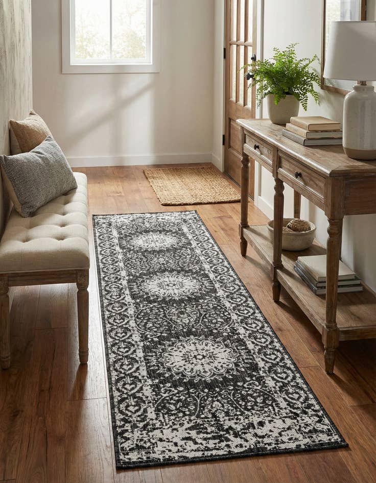 Detail image of  2' x 8'  Washable Traditional Indoor / Outdoor Runner Rug