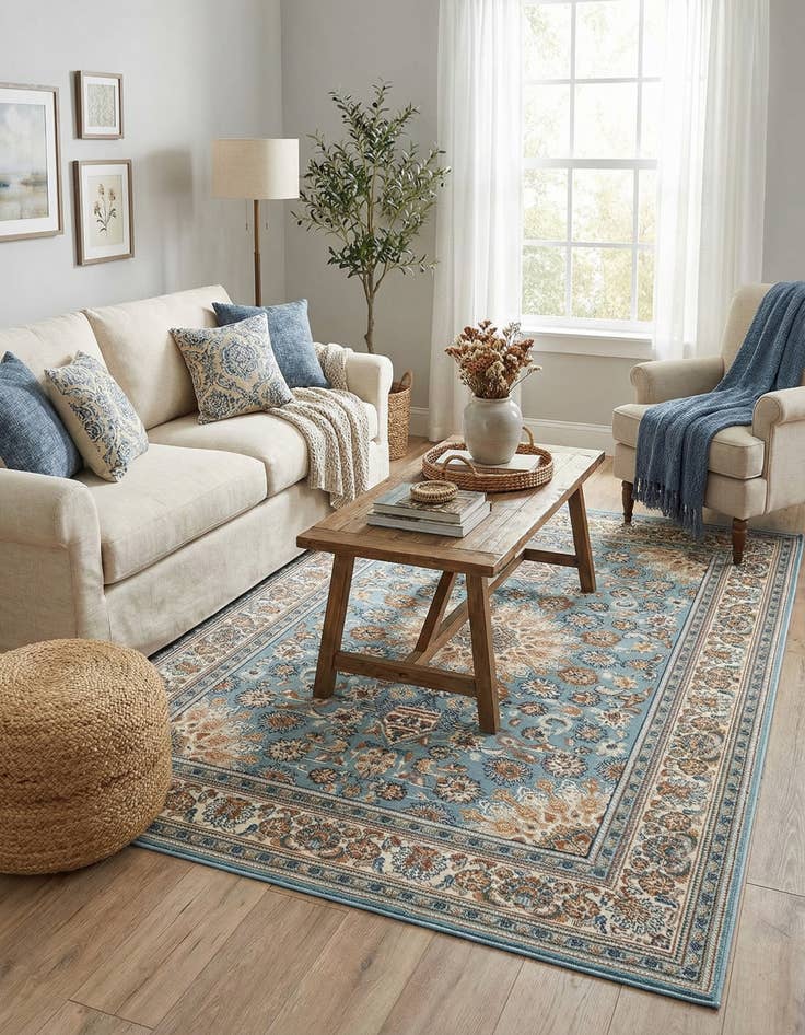 Detail image of  4' 1 x 6' 1  Washable Traditional Indoor / Outdoor Rug