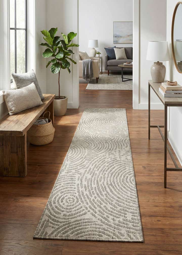 2' x 8' Easy-Clean Modern Indoor / Outdoor Runner Rug