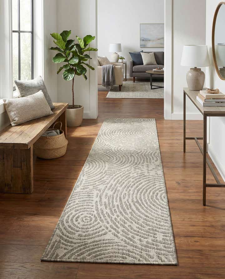 2' x 8' Easy-Clean Modern Indoor / Outdoor Runner Rug