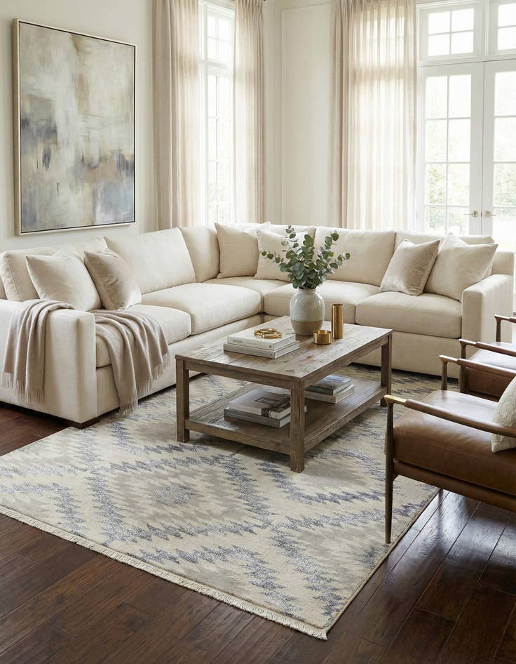 Detail image of 5' x 7' 8  Hand Knotted Darya Rug