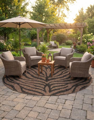 10' x 10' Easy-Clean Safari Indoor / Outdoor Round Rug