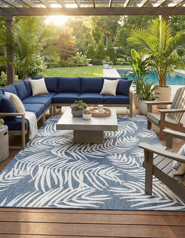 10' x 14' Easy-Clean Botanical Indoor / Outdoor Rug